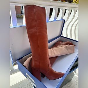 Stuart Weitzman Willa Boot - Lacquered Nappa